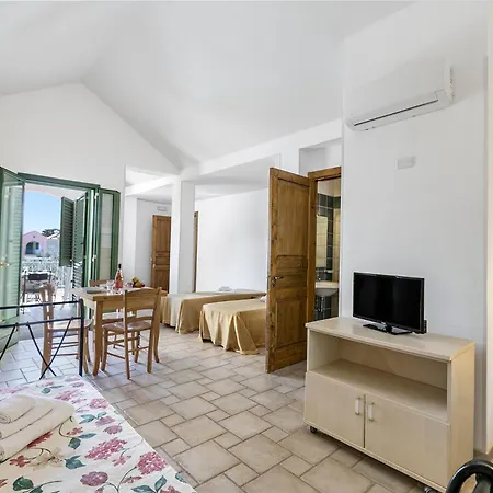 Family Village - Happy Apartment