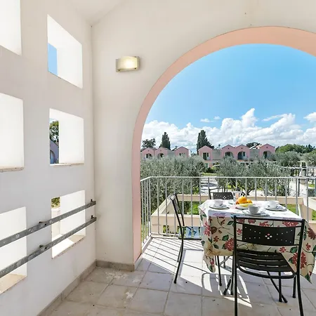 Family Village - Happy * Otranto